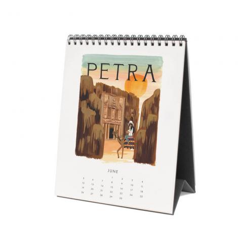 desk calendar