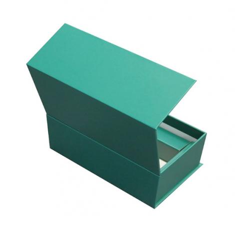 Paper box packaging with magnetic closure cheap gift box